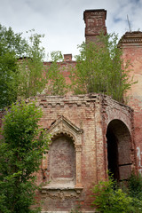 Ruins of the house of the church clerk of the Count Sheremetyev's estate. Vysokoe village, Smolensk region