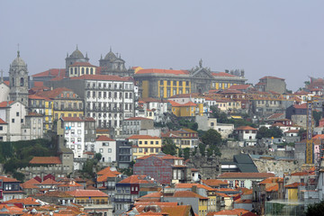Fototapeta na wymiar Panorama Porto in Portugal