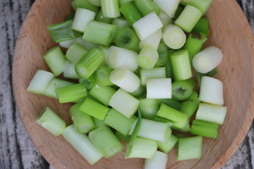 Oignons vert coupé en rondelles