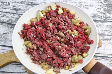 Viande hachée pour farce