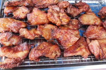 Roasted pork is delicious at street food