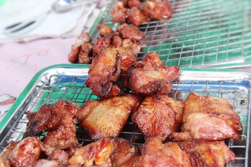 Roasted pork is delicious at street food