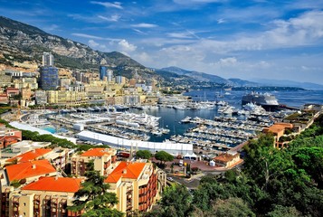 Fototapeta na wymiar Panoramic view of Monte Carlo in a autumn day, Monaco
