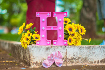 H letter box pink plastic decoration light infant sunflower flowers caused sandal girl