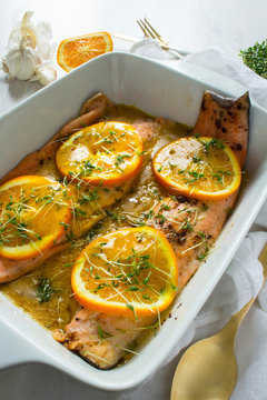 Lachsforelle mit Orangensauce, Dill