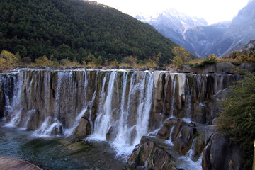 Fototapeta na wymiar nation park in lijiang china