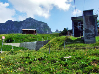 Seilbahn Ragnatsch-Palfries or Gondelbahn Palfries (Alp and cable car Palfries) - Canton of St....