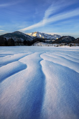 Berchtesgadener Land abends im Winter. langlaufloipen Oberau Auerdörfl Roßfeld, schnee, sonnenuntergang