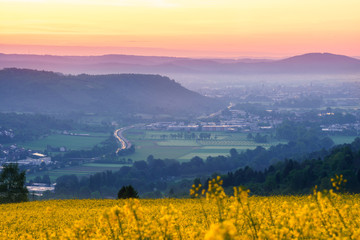 Schorndorf bei Sonnenaufgang im Nebel