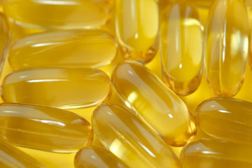Soft gelatin capsules with omega-3
