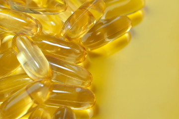 Soft gelatin capsules with omega-3