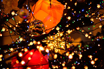 クリスマスの飾りつけ（プレゼント）