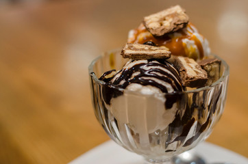 Balls of ice cream close up