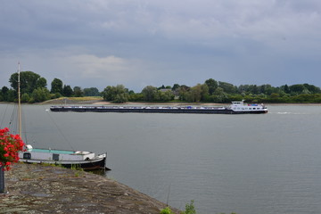 Fototapeta na wymiar Rhein