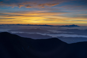 Fototapeta premium Sunrise Mt Tsubakuro with clouds