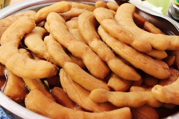Pickled tamarind is delicious at street food