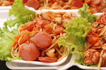 Spaghetti with pork delicious at street food