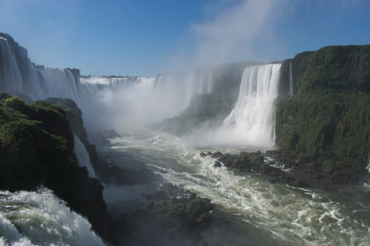 iguaçu falls © Jean