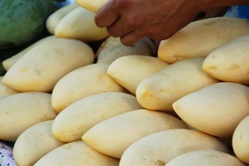 Mango fruit is delicious at street food