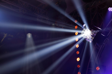 various types of stage lighting fixtures