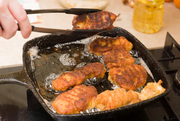 cooking nuggets from fresh chicken meat