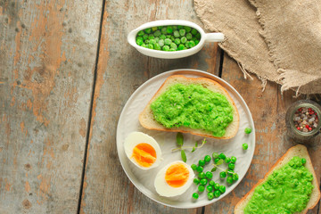 green peas, avocado and vegetable pate - sandwich (healthy food). food concept. top view