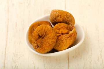 Dry figs