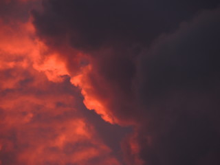 atardecer con nubes