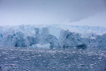 Fototapeta na wymiar Antartica Expedition