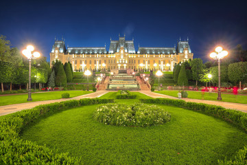 Obraz premium The Palace of Culture edifice in Iasi, Romania.