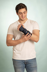 Man hand with adjustable immobilizer.