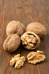 shelled walnuts