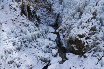 Fototapeta na wymiar Oonichi Ice Pillar icicles