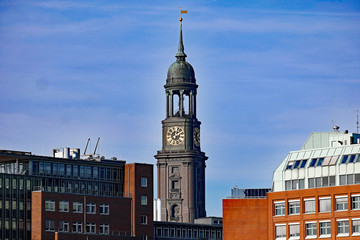 Hamburg Blick auf den Michel