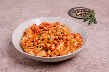 Pasta with tomato sauce