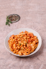 Pasta with tomato sauce