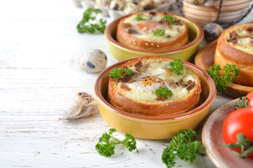 Baked egg in bun