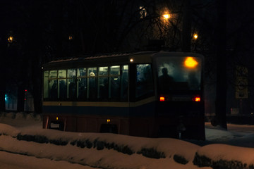Obraz premium Tram in winter park