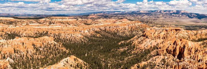Fototapeta na wymiar Panorama Bryce Canyon USA