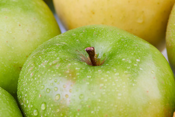 Granny Äpfel grün
