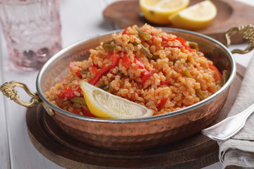 Vegetarian bulgur pilaf