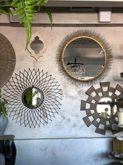 vintage mirrors of different sizes