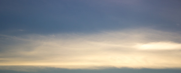 Obraz premium blue sky with clouds landscape