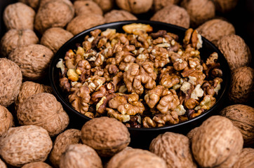 Walnuts - peeled and whole