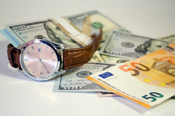 time to make money, euros, dollars, exchange rates