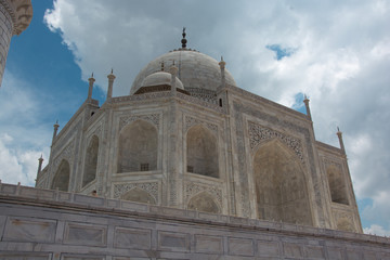 Detalle del monumento El Taj Mahal, en la ciudad de Agra, Uttar Pradesh (India), Patrimonio de la...