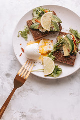 fried egg with bacon