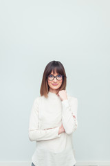 Obraz premium Portrait of beautiful woman in eyeglasses in office company