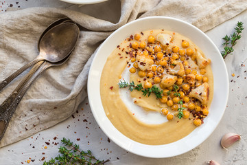 Roasted cauliflower and chickpea soup