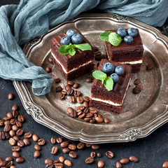 Chocolate mini cakes with berries